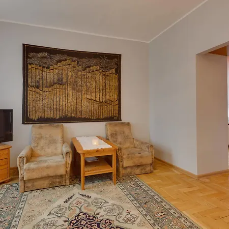 Dom Aktora Aparthotel