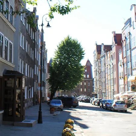 Dom Aktora Apartmanhotel 3*