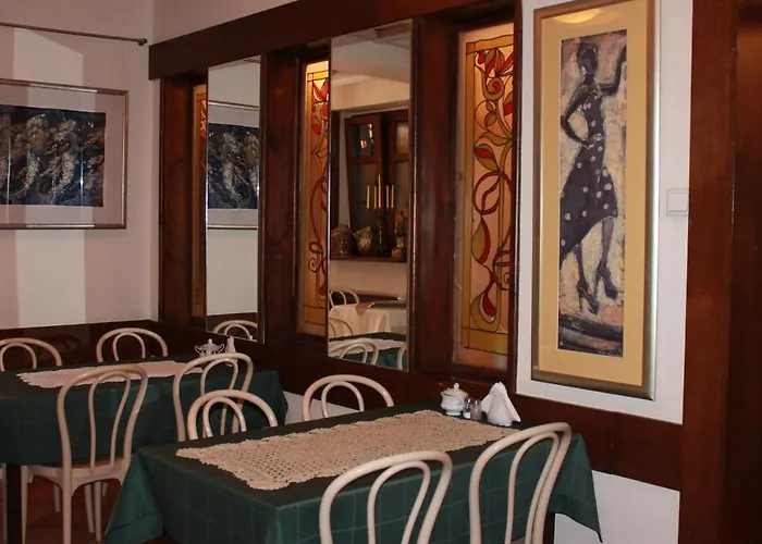 Dom Aktora Lägenhetshotell 3*