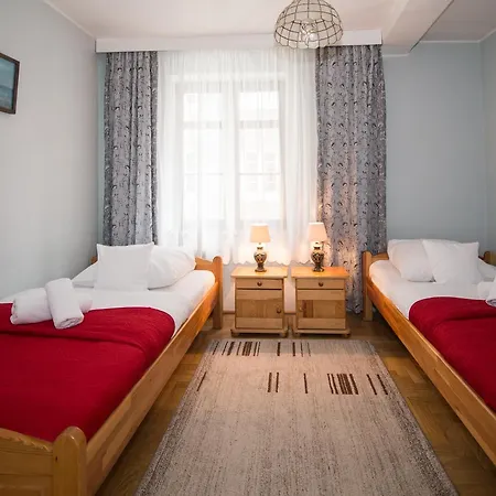 Dom Aktora Aparthotel